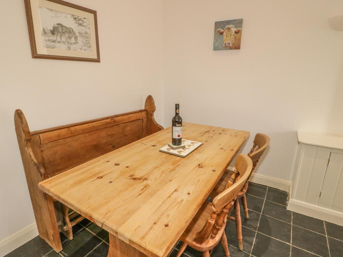 Vila Cwt Blawd Llangoed Exteriér fotografie